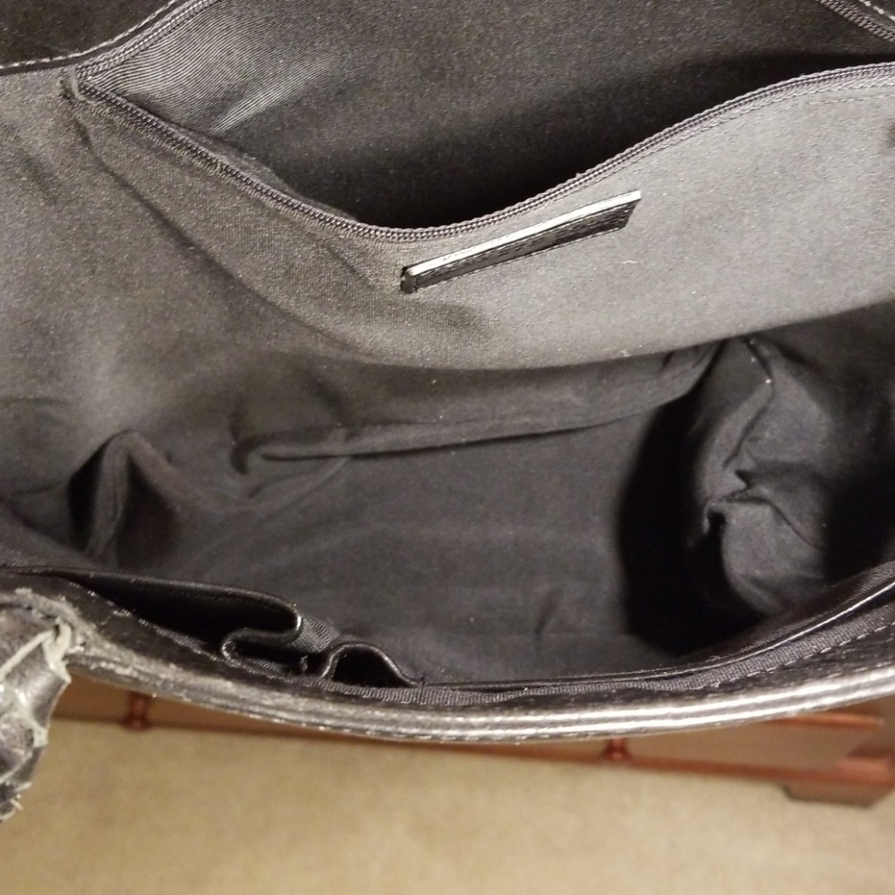 Purse - Picture 5 of 6